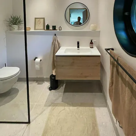 Hébergement de vacances With Large Plot In Asserbo Plantation *